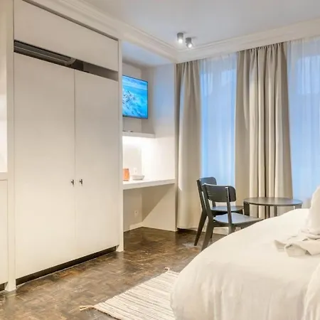 Apartment Chic 3p Retreat In Heart Of